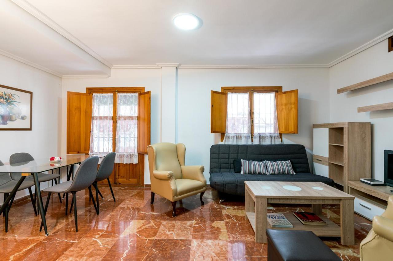 Holi-Rent Estrella Διαμέρισμα Σεβίλλη Εξωτερικό φωτογραφία