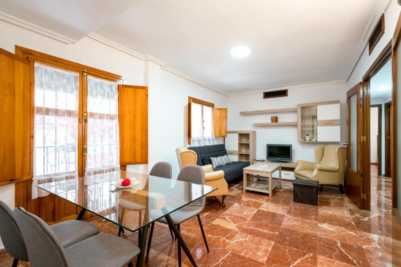 Holi-Rent Estrella Διαμέρισμα Σεβίλλη Εξωτερικό φωτογραφία