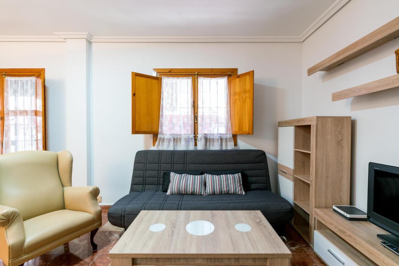 Holi-Rent Estrella Διαμέρισμα Σεβίλλη Εξωτερικό φωτογραφία